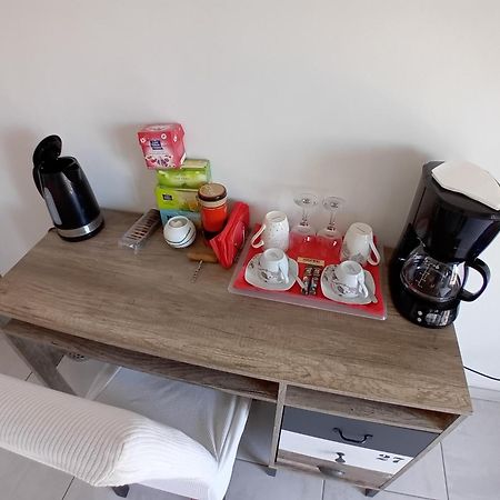 Charmante Chambre Avec Vue Mer La Ciotat Luaran gambar